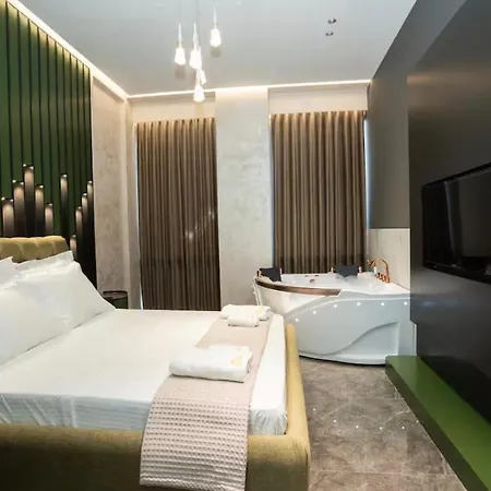 Sky By Selectstay Aparthotel Tirana