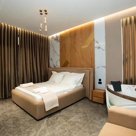 Aparthotel Sky By Selectstay Tirana