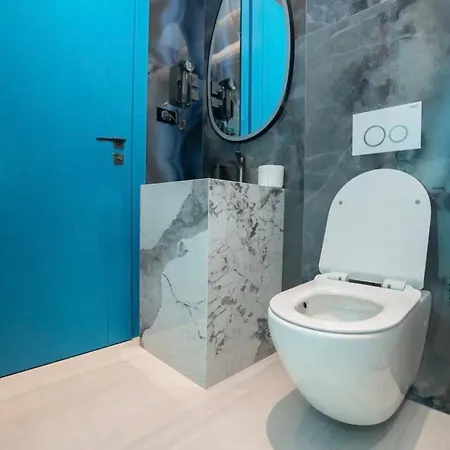 Sky By Selectstay Aparthotel Tirana